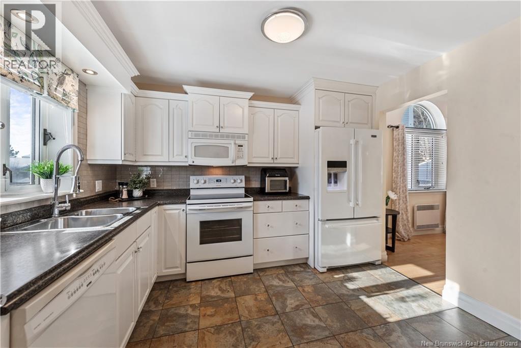 #6 50 MCAULEY DRIVE - 6