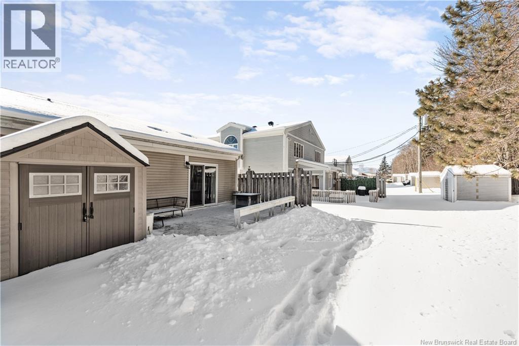#6 50 MCAULEY DRIVE - 22