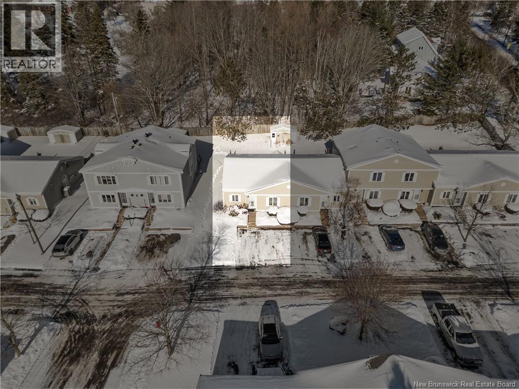 #6 50 MCAULEY DRIVE - 27