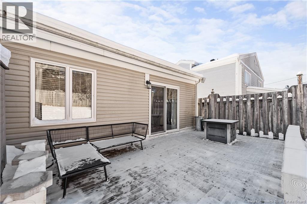 #6 50 MCAULEY DRIVE - 21