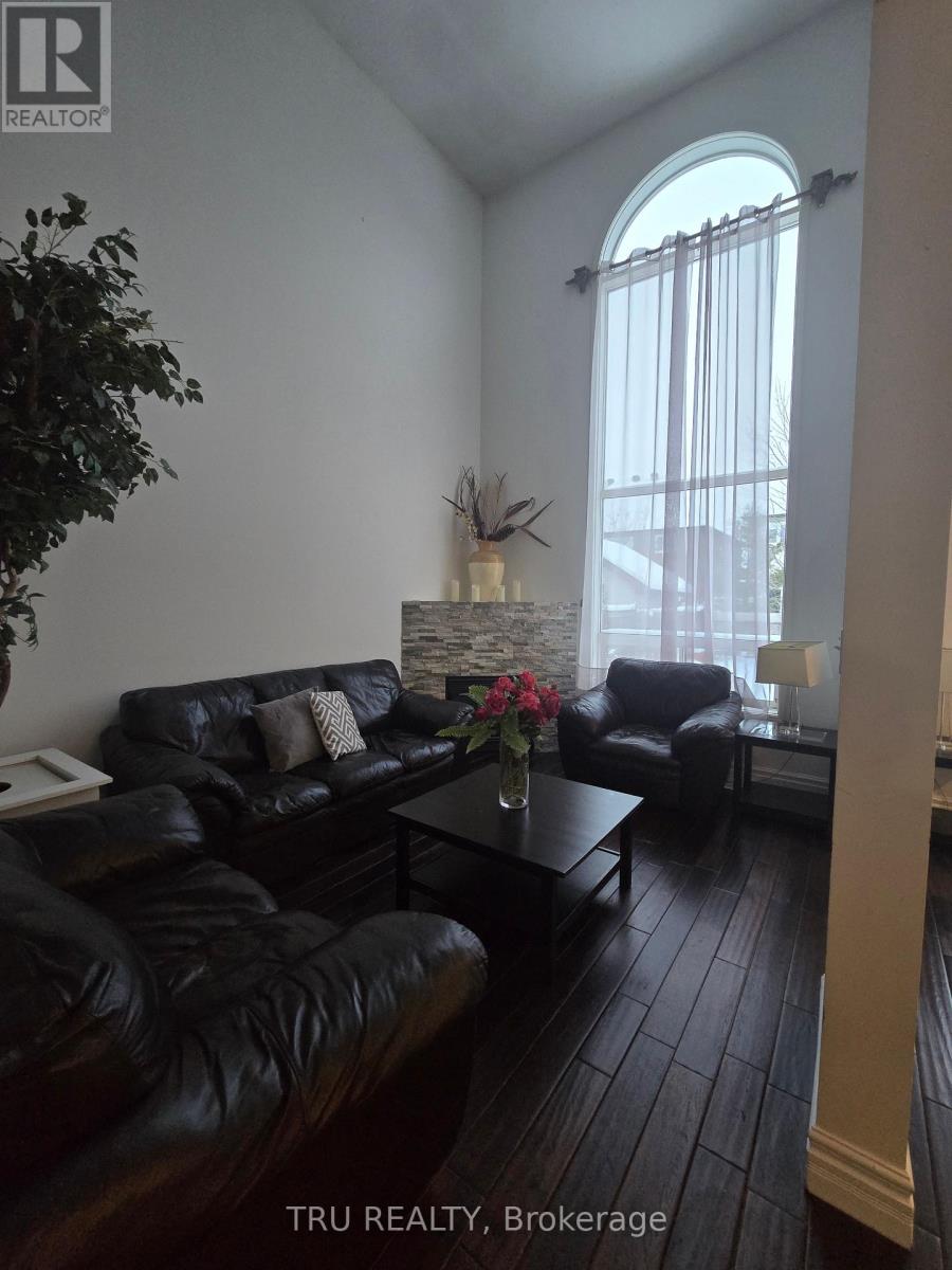 62 North Harrow photo 3