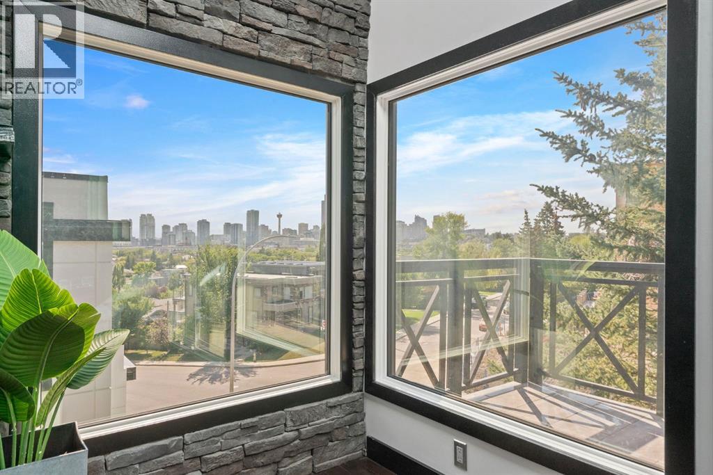 Single Family House 3 Level for Sale in   Street NE Bridgeland/Riverside Calgary 