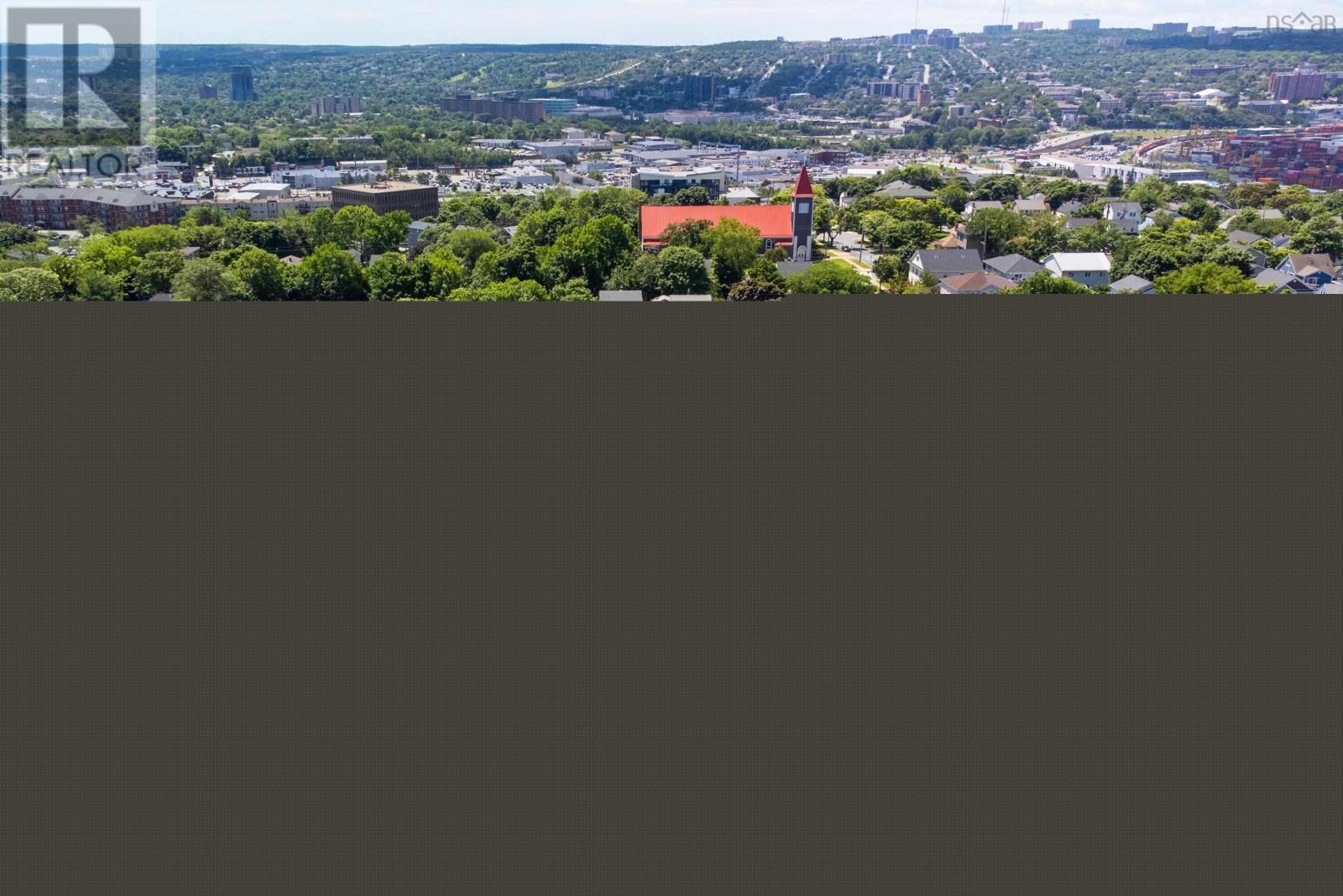 Property 9 of 9 of 3613 Highland Avenue