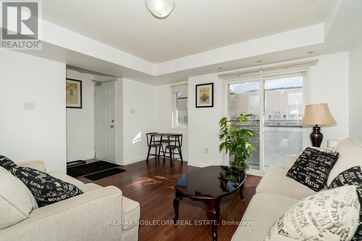 192 - 4975 SOUTHAMPTON DRIVE - Photo 4 of 17, Mississauga (Churchill Meadows), Ontario