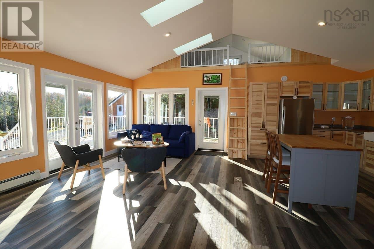 Property 9 of 44 of 235 Condons Lake Drive