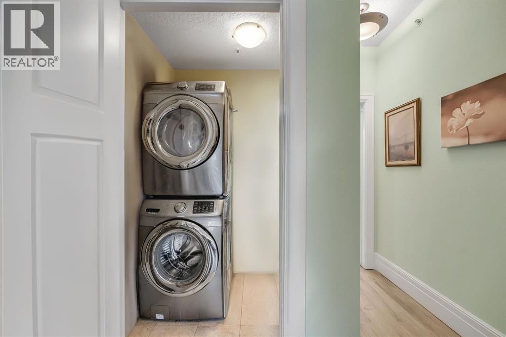 Single Family House for Sale in    Street NW Parkdale Calgary 