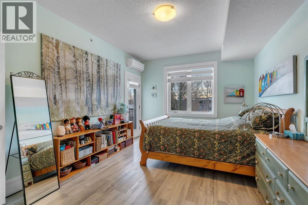 Single Family House for Sale in    Street NW Parkdale Calgary 