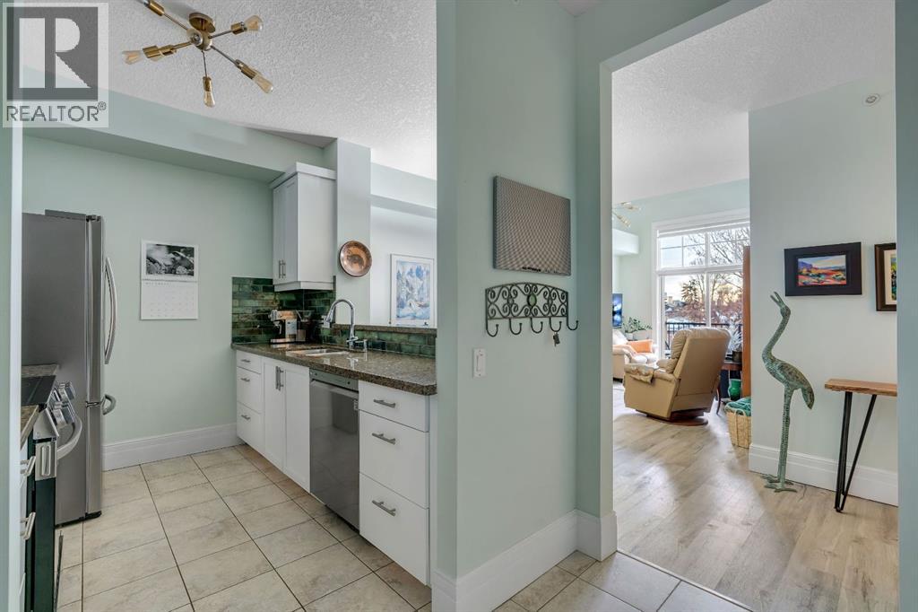 Single Family House for Sale in    Street NW Parkdale Calgary 