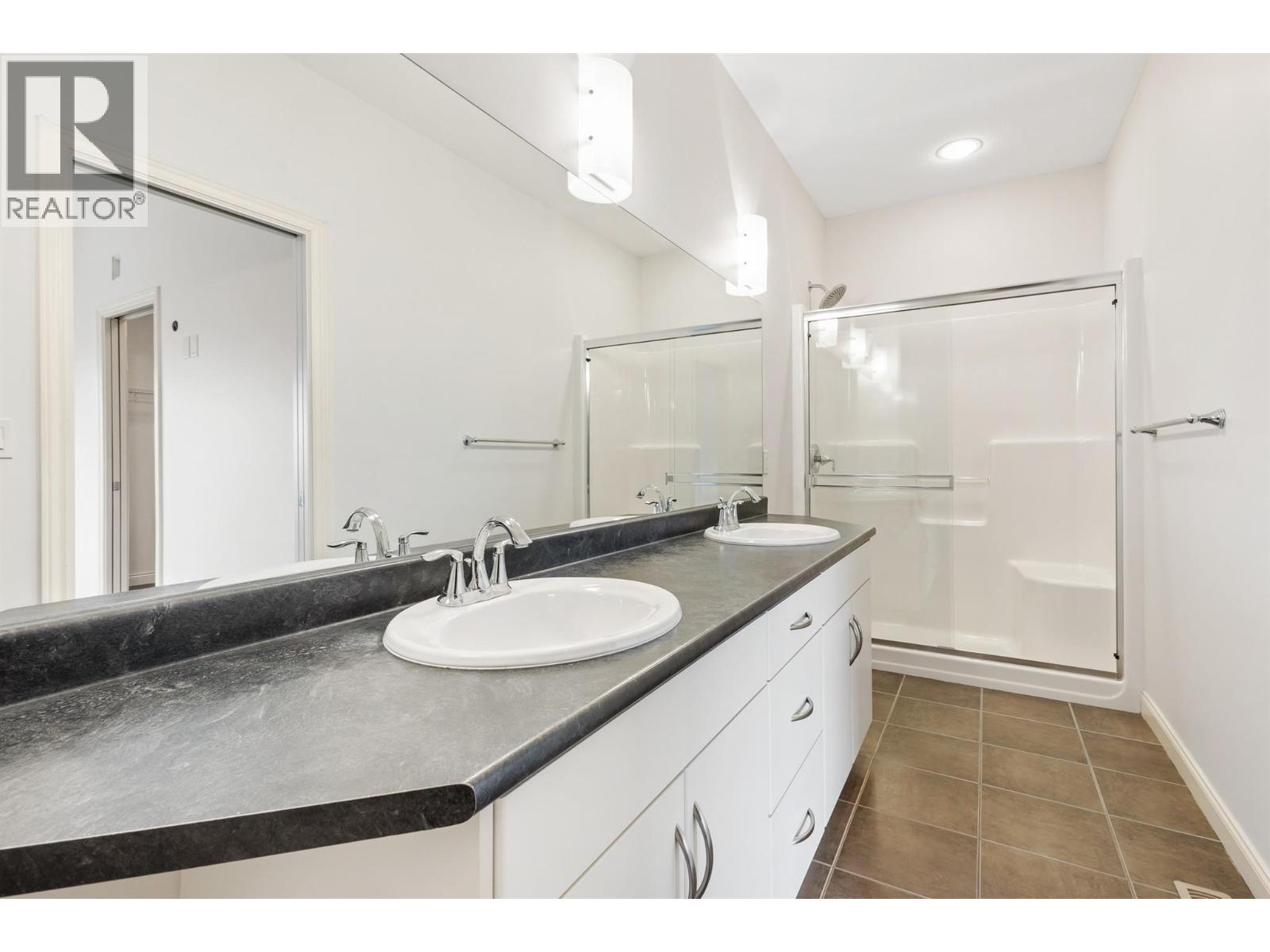 725 Hart Lane, Vernon