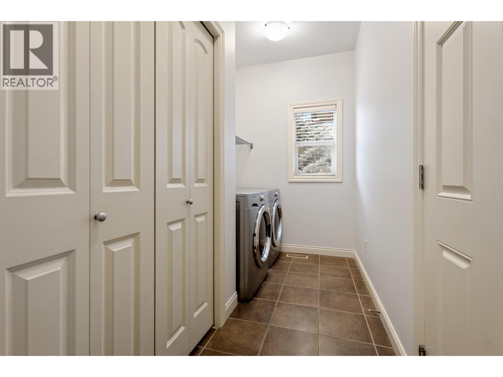 725 Hart Lane, Vernon