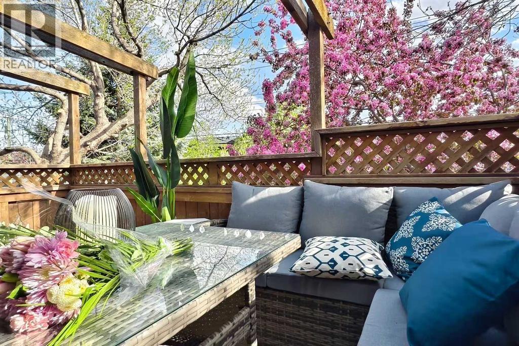 Multi-family House Bi-level for Sale in  &   Street NW Mount Pleasant Calgary 