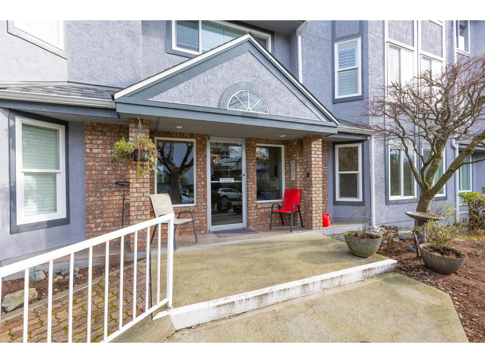 104 1378 FIR STREET, White Rock