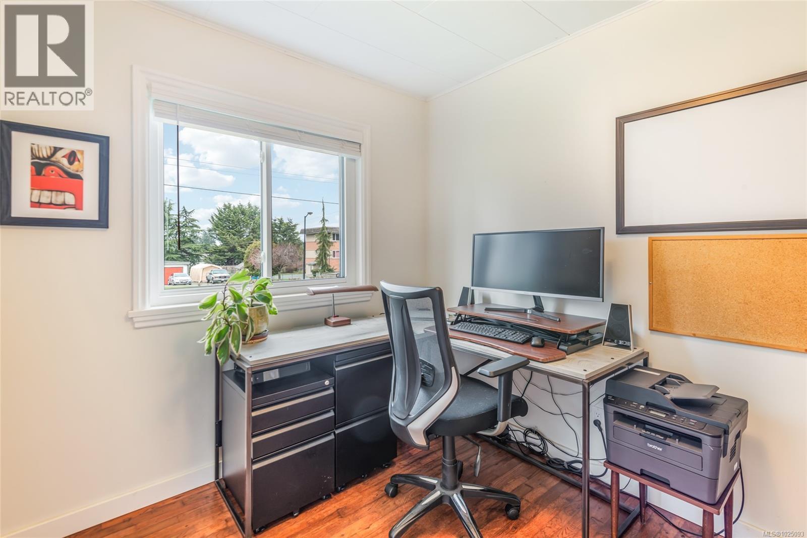 380 Hirst Ave W - 15