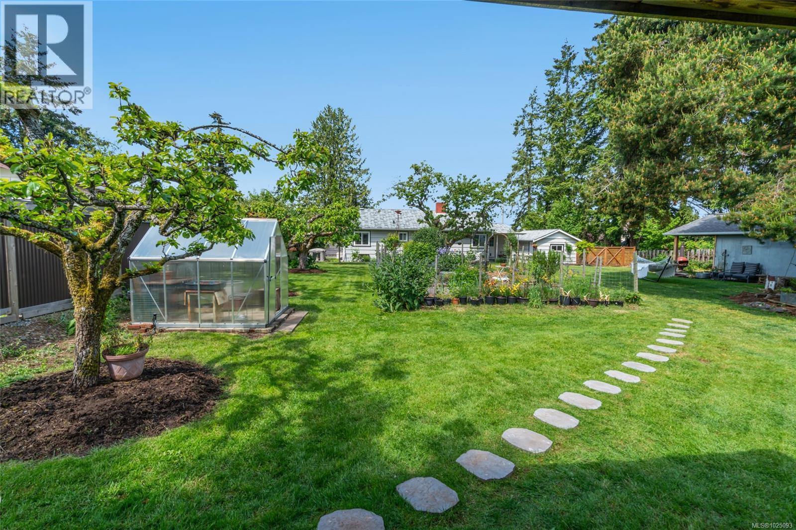 380 Hirst Ave W - 52
