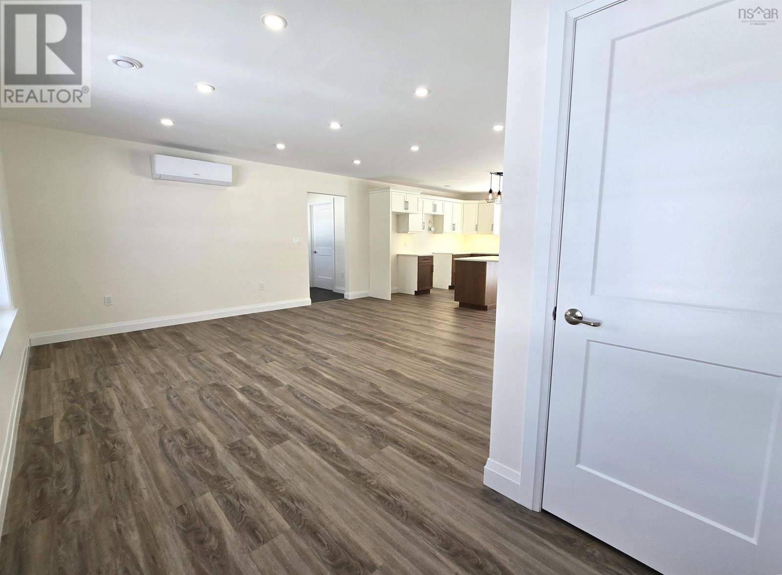 Property 22 of 46 of 3045 Northfield Road