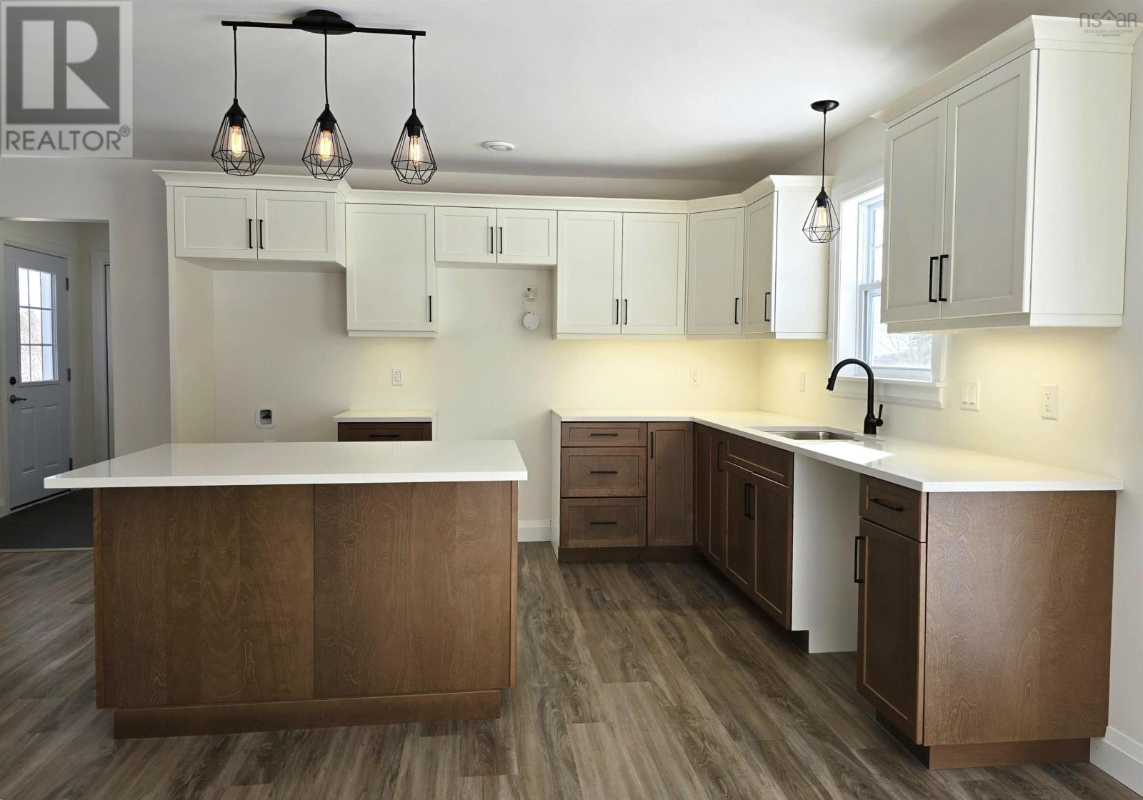 Property 9 of 46 of 3045 Northfield Road