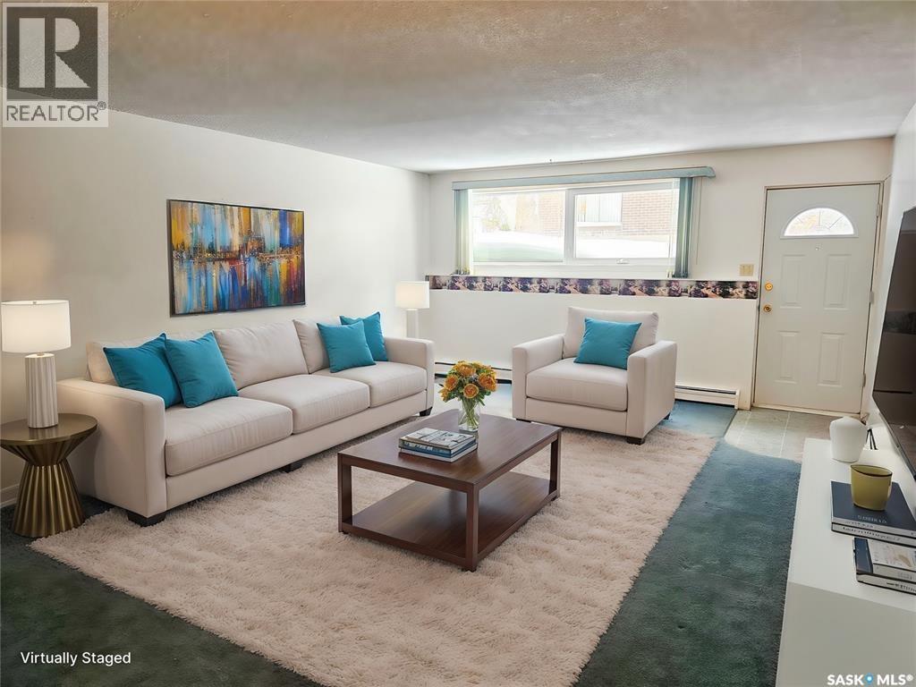 #8 320 13TH AVENUE NE - 4