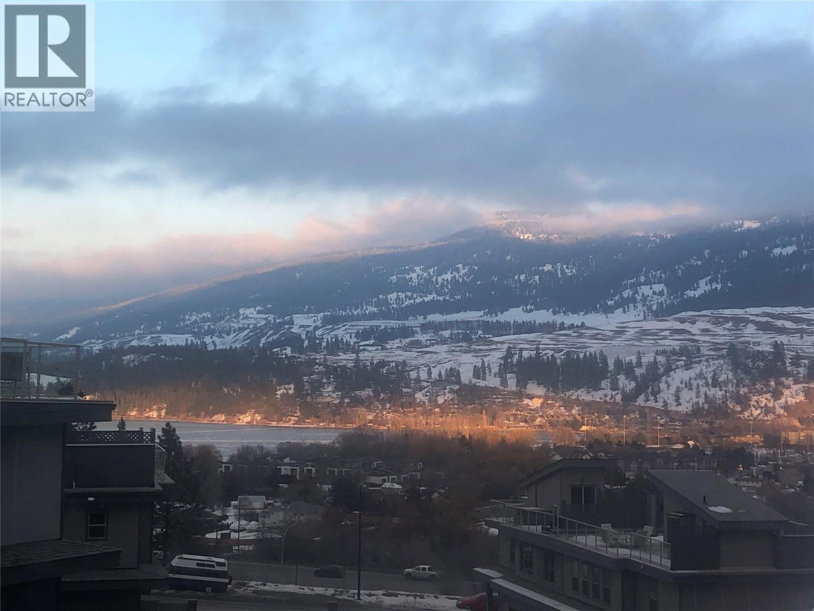 2893 Robinson Road Unit# 13, Lake Country