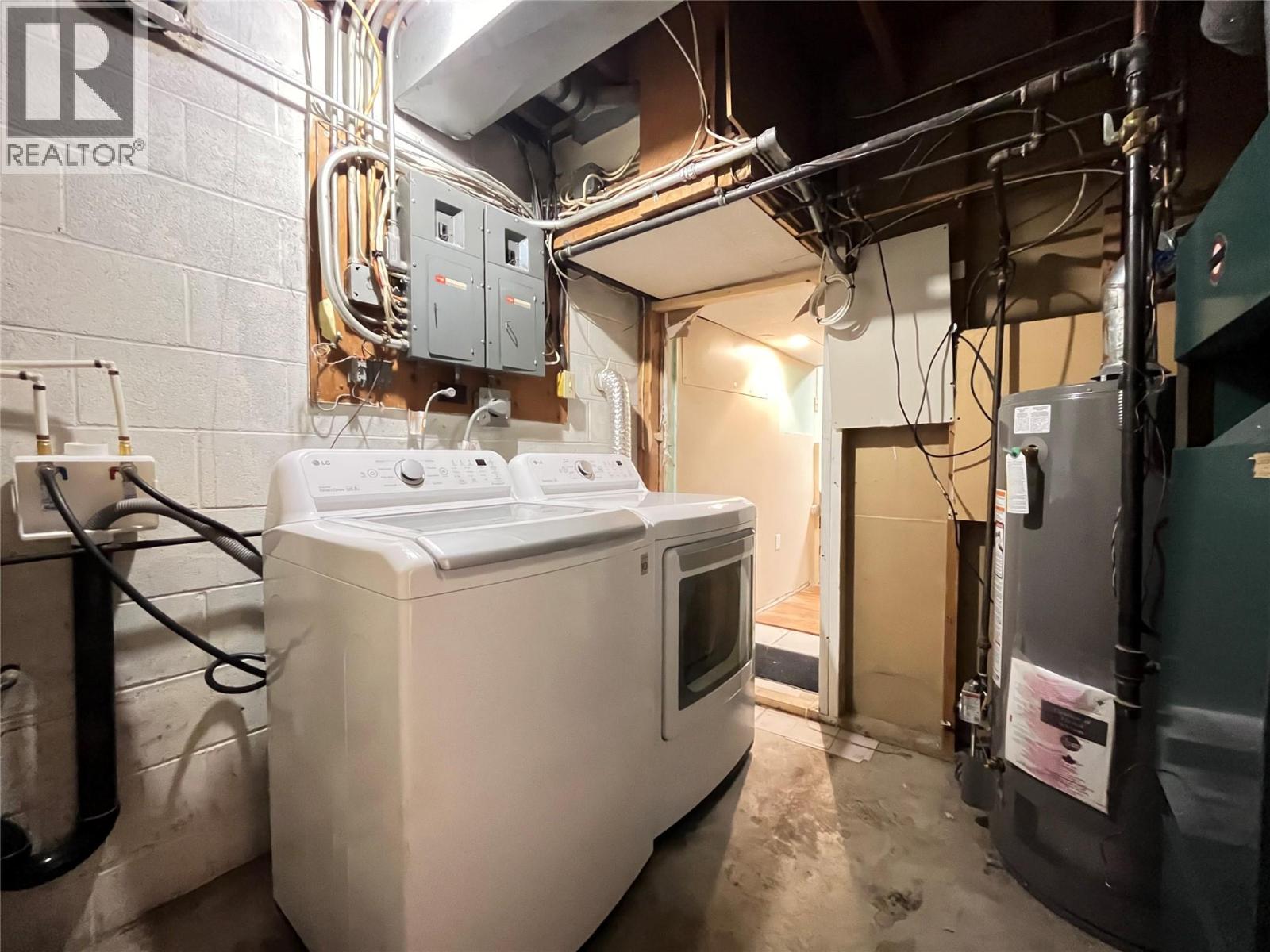 891 2ND Avenue, Fernie