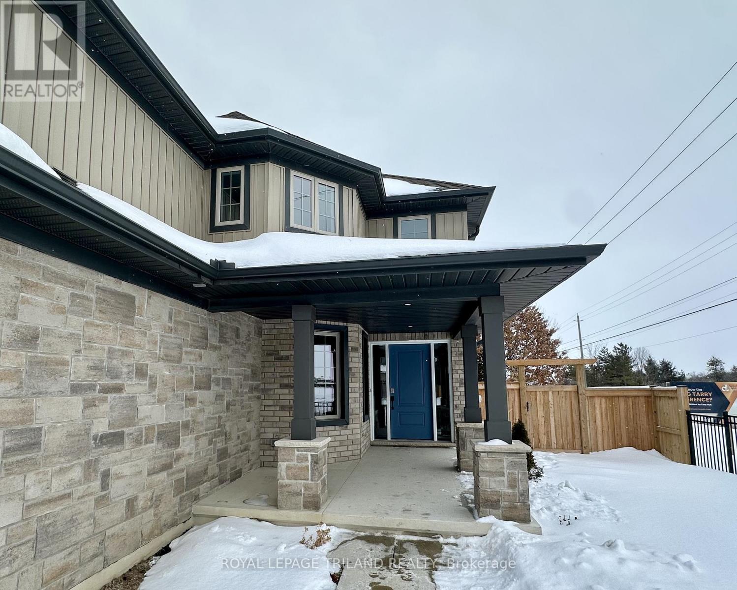 79 HICKORY LANE - Photo 3 of 31, St. Thomas, Ontario