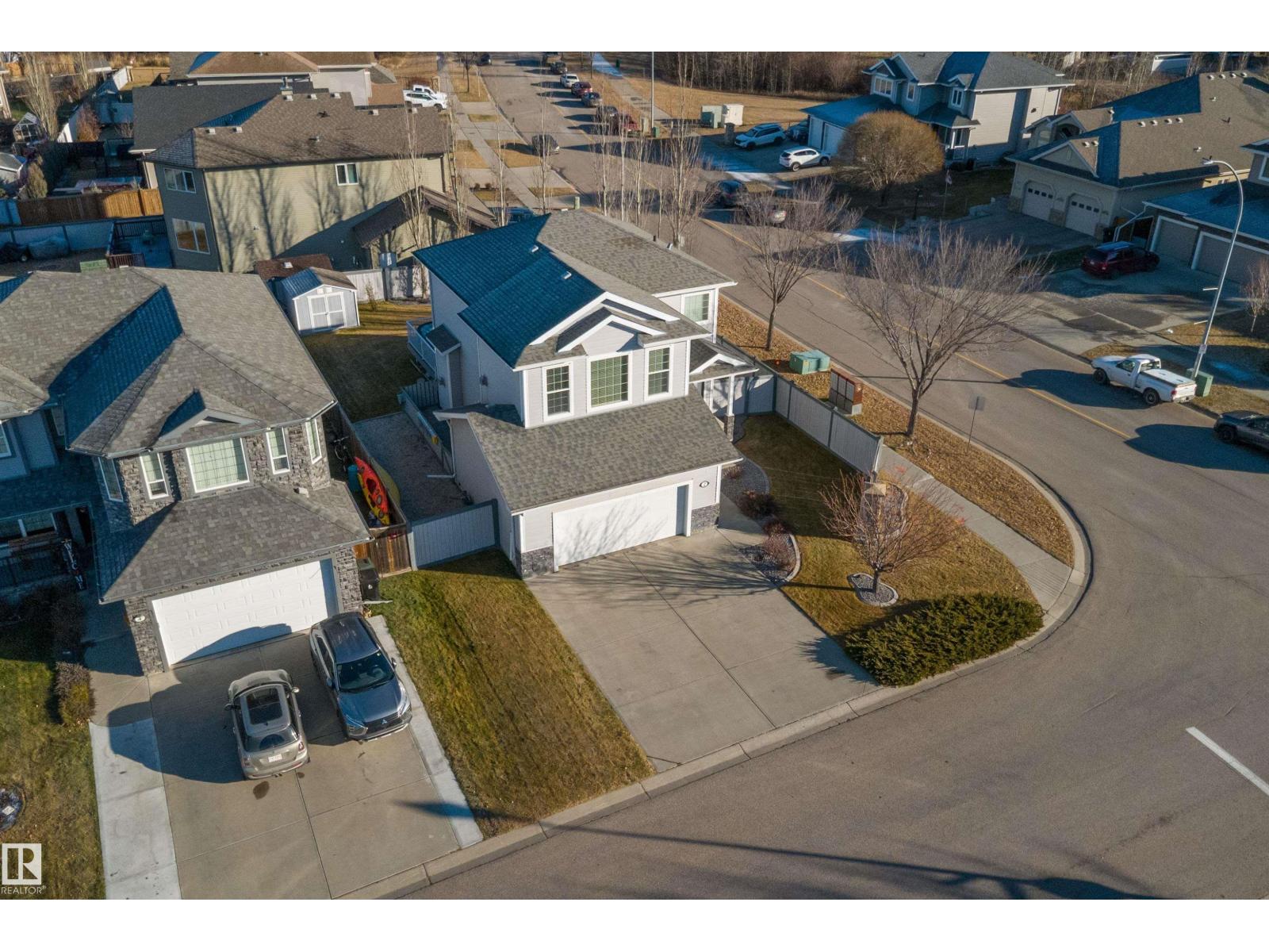 
          2 LONGVIEW PT
            <br/>
            <span>Spruce Grove</span>
            , 
            <span>AB</span>
             <span>T7X0H4</span>
         - Photo 38
