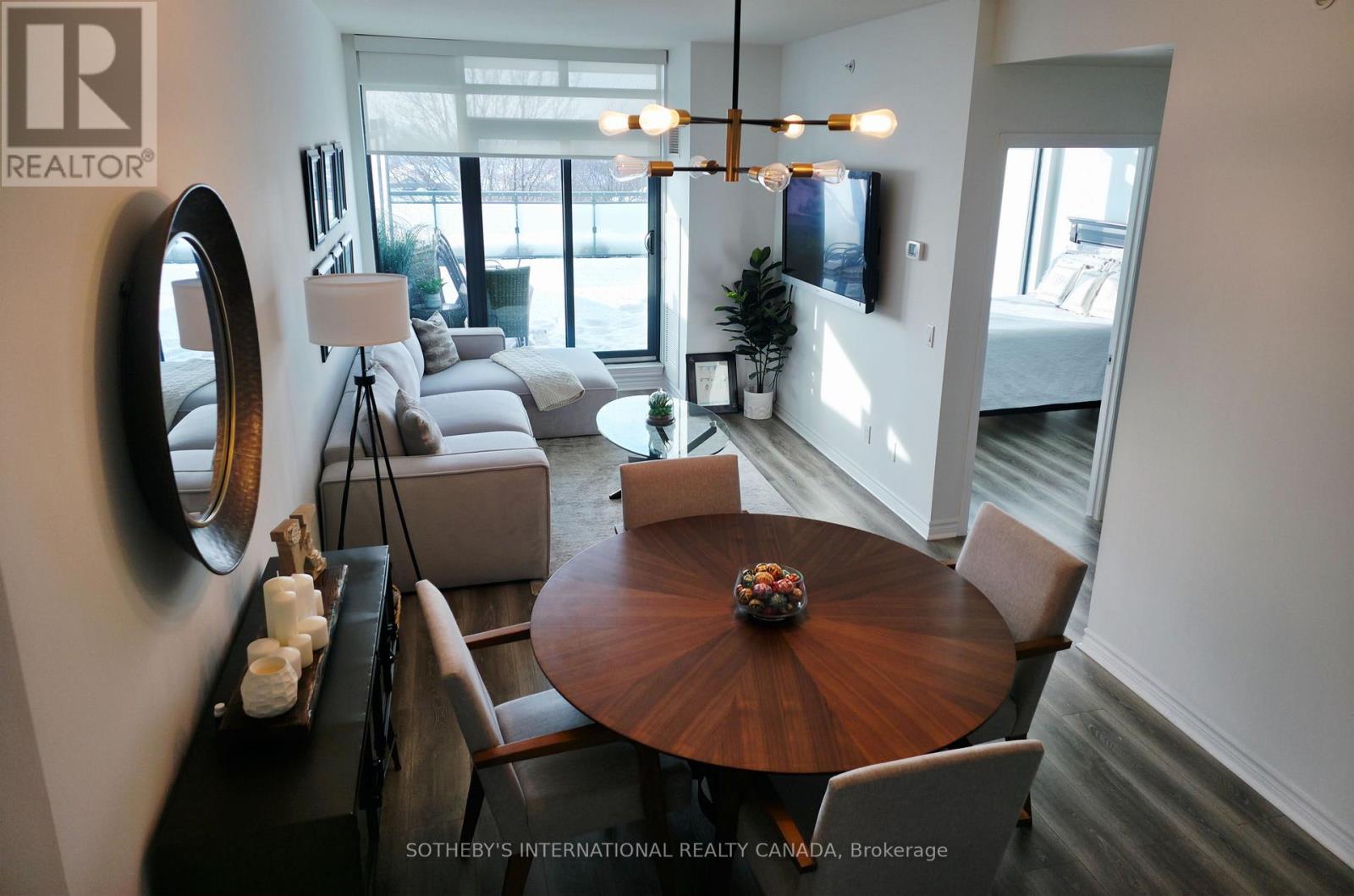 #206 2522 KEELE STREET - 10