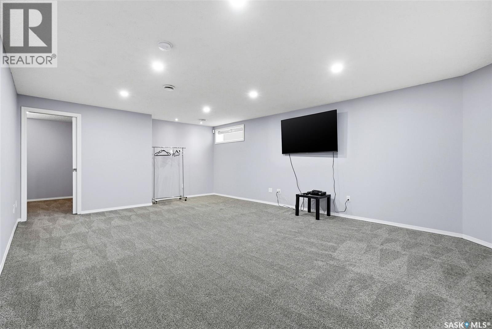 Single Family House Bungalow for Sale in   Windsor Park ROAD Regina 