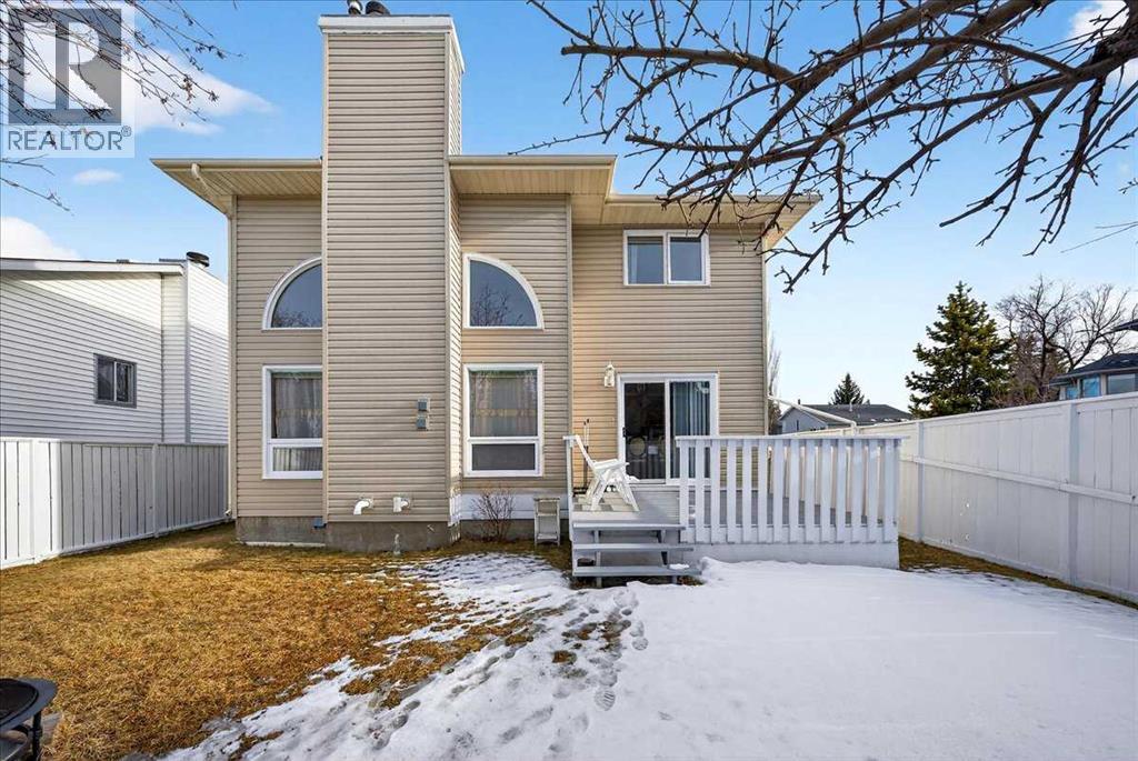 Single Family House for Sale in  Shawinigan Way SW Shawnessy Calgary 