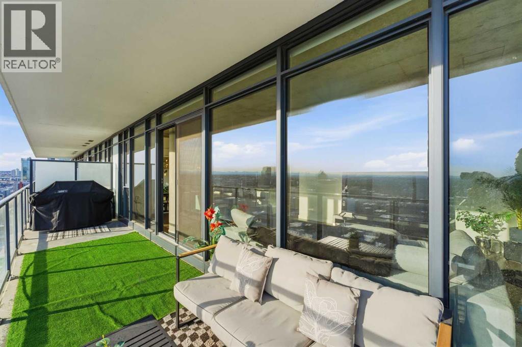 Single Family House for Sale in    Street SW Beltline Calgary 