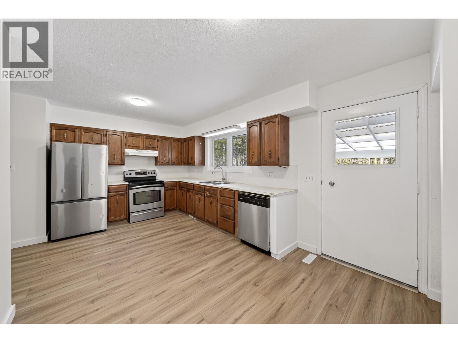 261 Pine Avenue, Sparwood