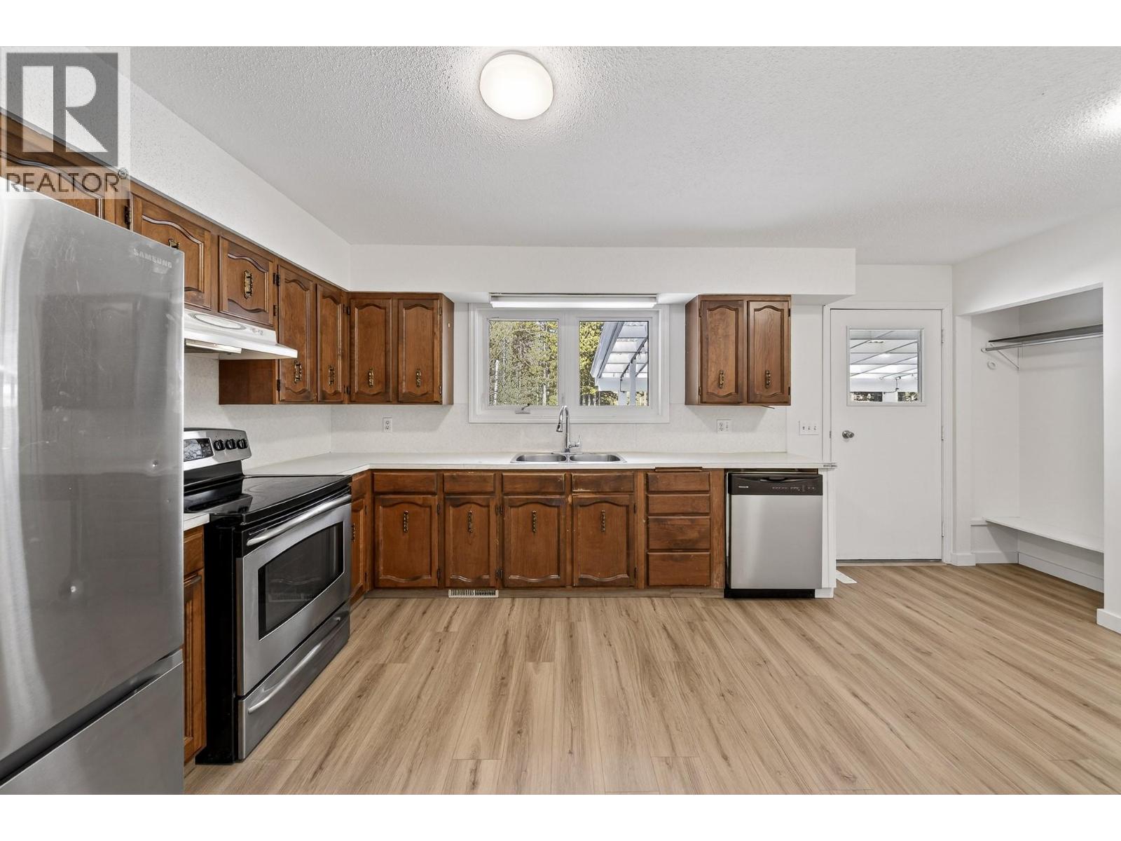 261 Pine Avenue, Sparwood