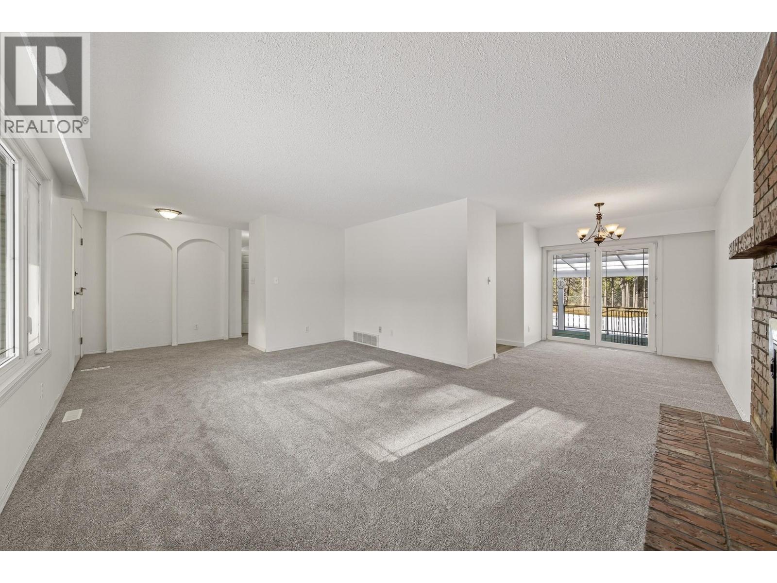 261 Pine Avenue, Sparwood