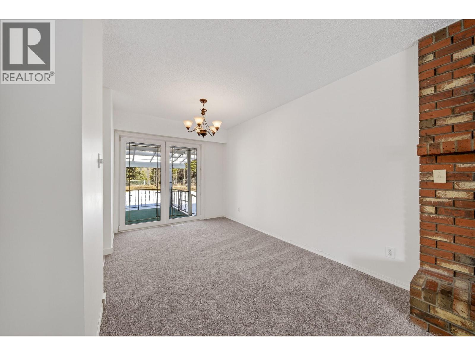 261 Pine Avenue, Sparwood