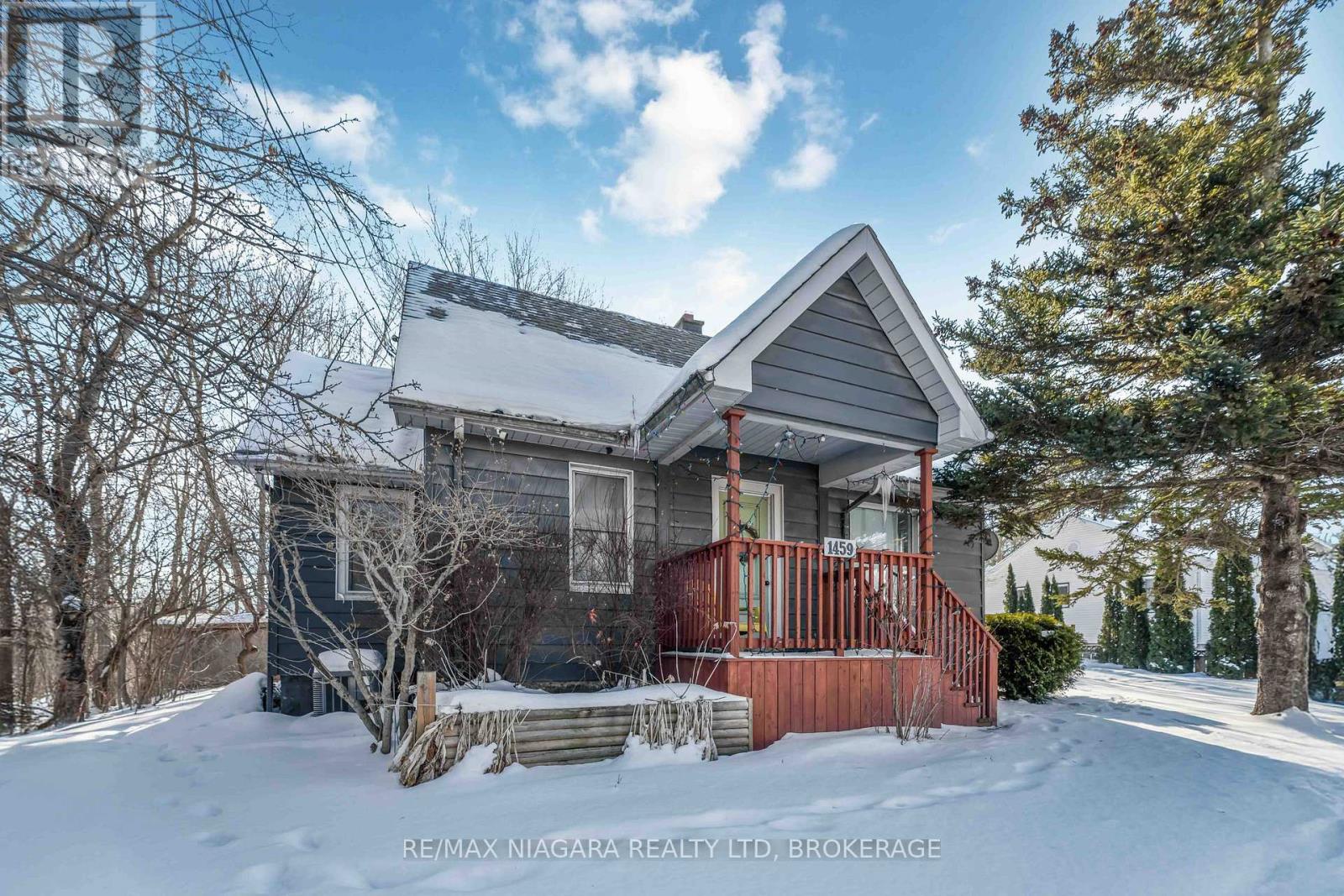 1459 Niagara Stone photo 3