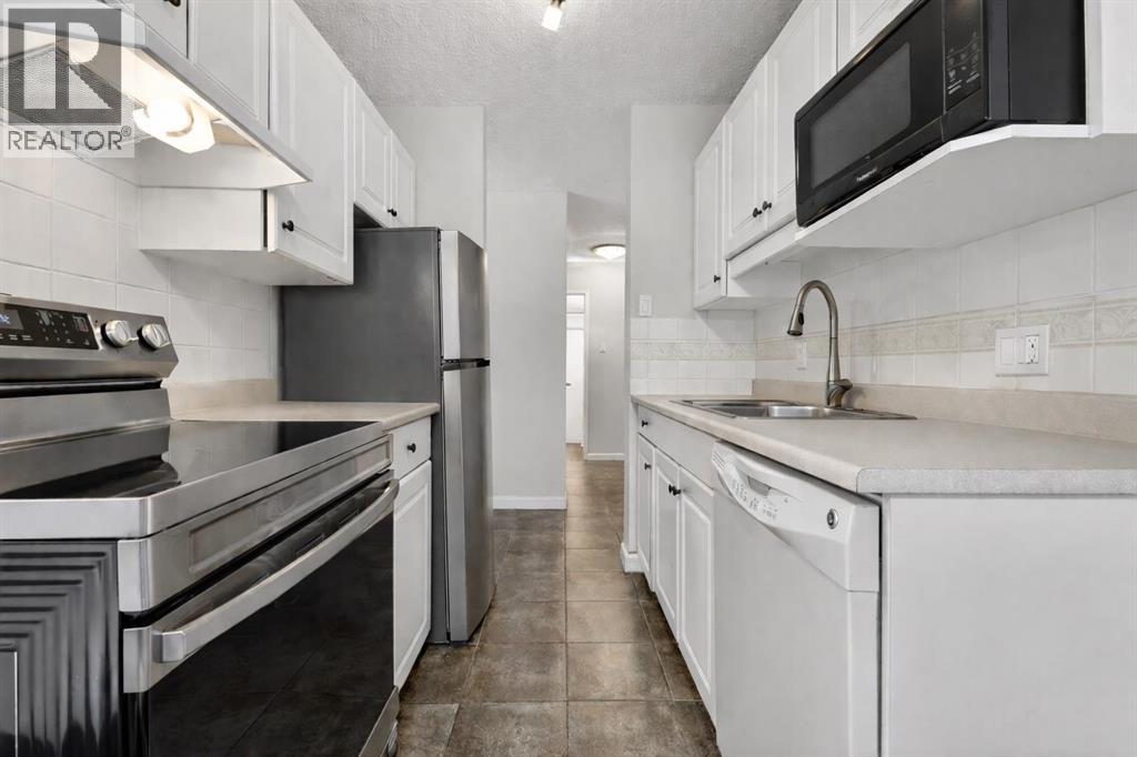 Single Family House for Sale in    Avenue SW Beltline Calgary 