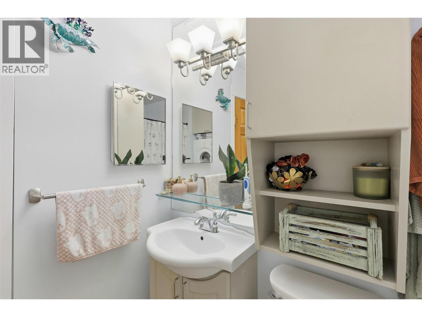 870 McQueen Drive Unit# 104, Kamloops