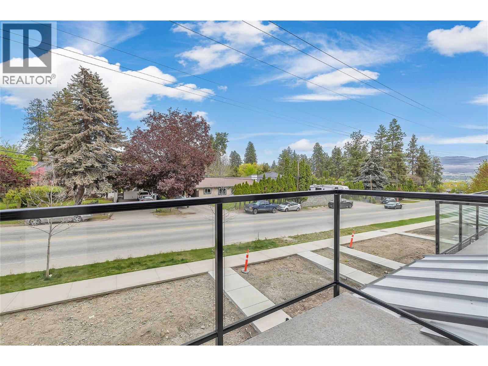 112 1455 Cara Glen Court, Kelowna