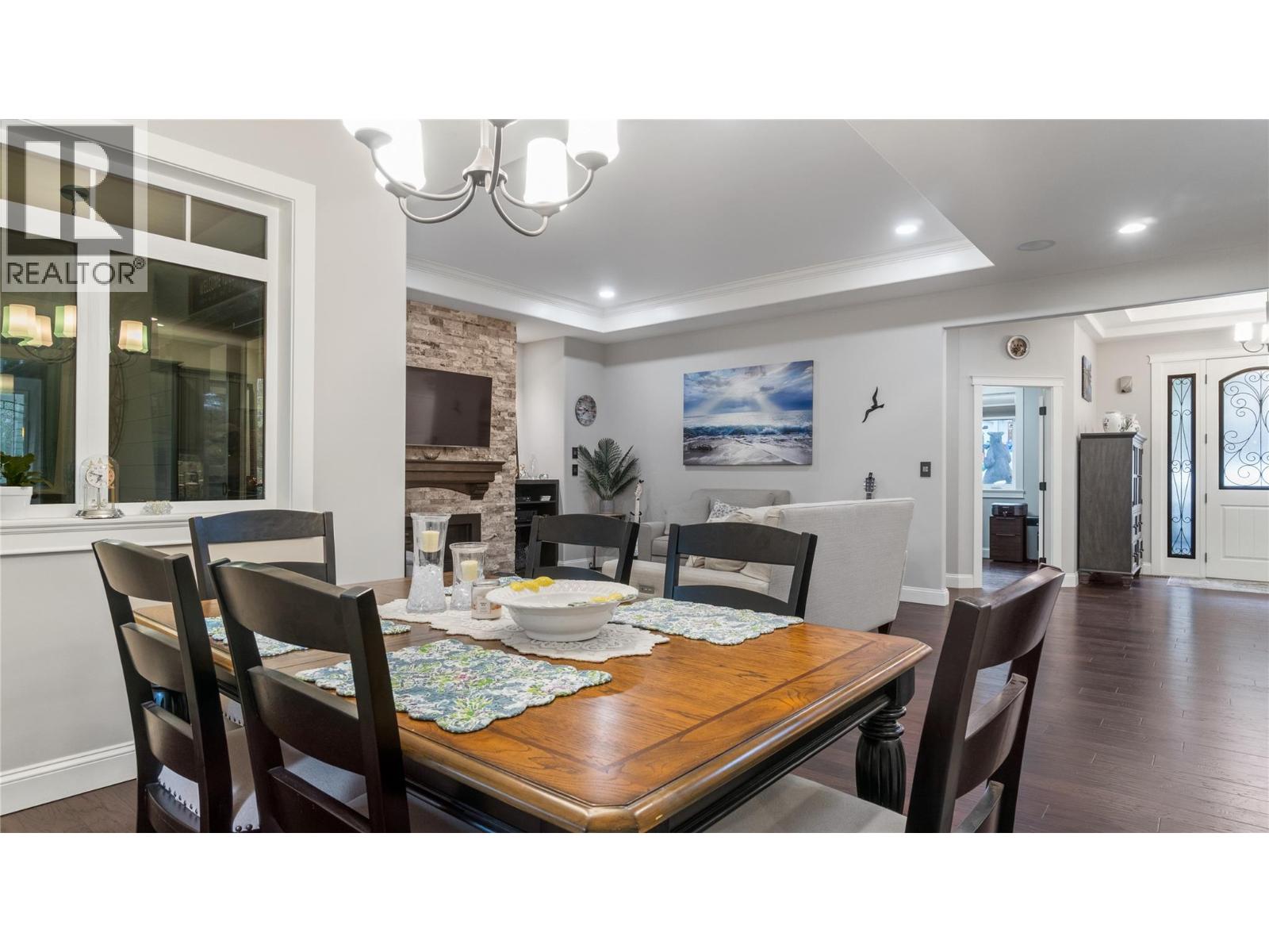 2762 GLENVIEW ROAD - 27