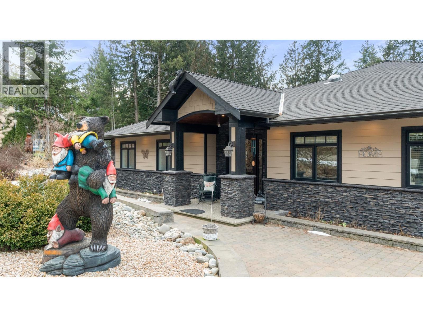 2762 Glenview Road - 99