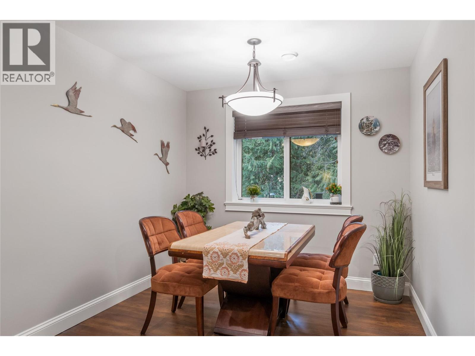 2762 GLENVIEW ROAD - 66