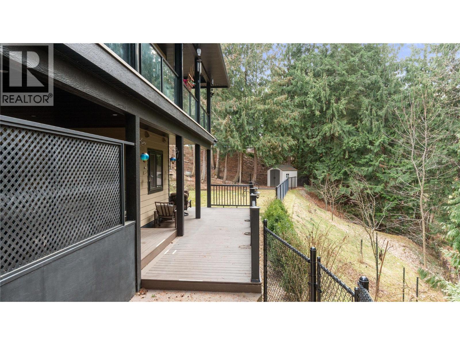 2762 Glenview Road - 88