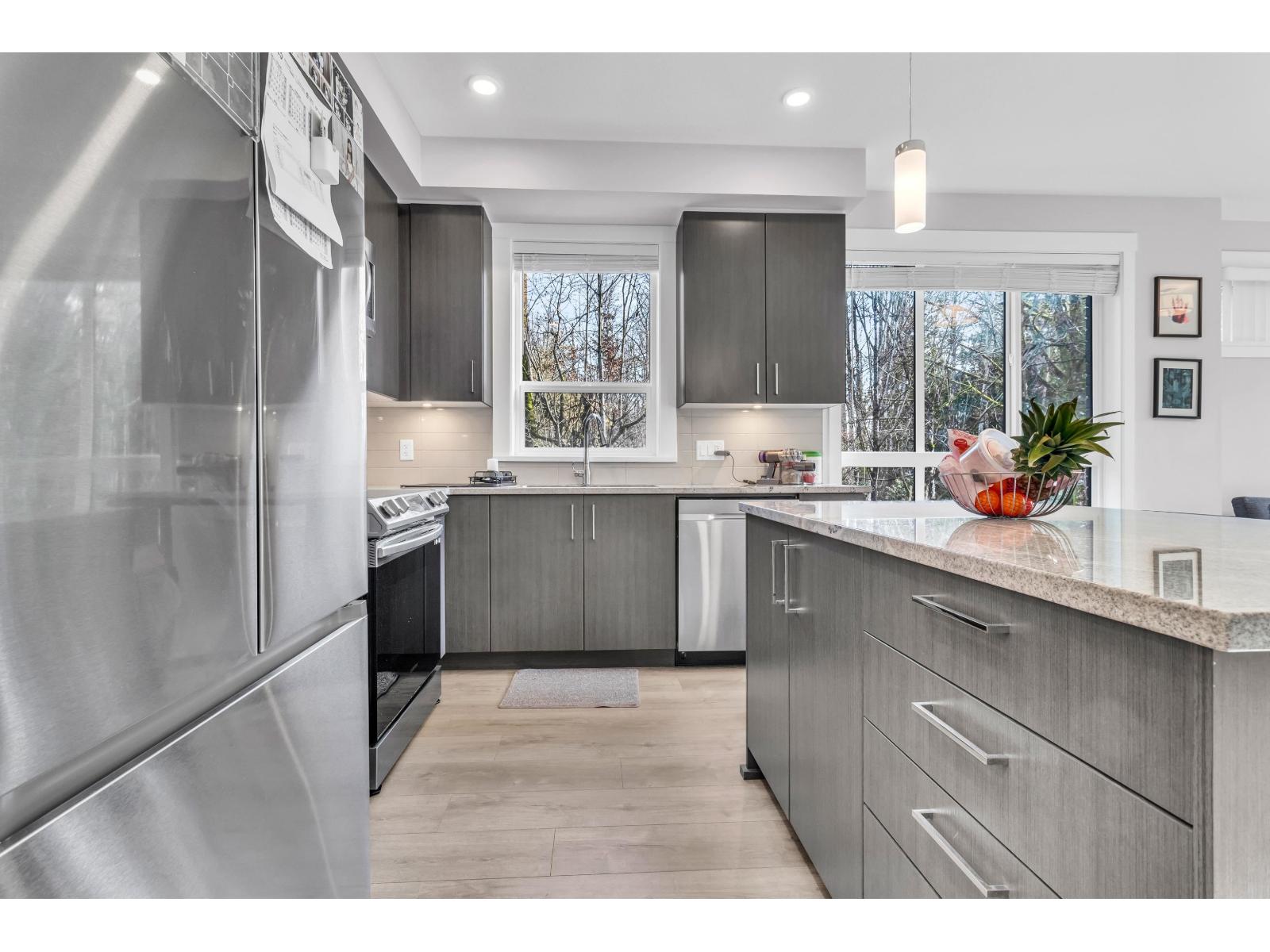 223 32690 14 AVENUE, Mission