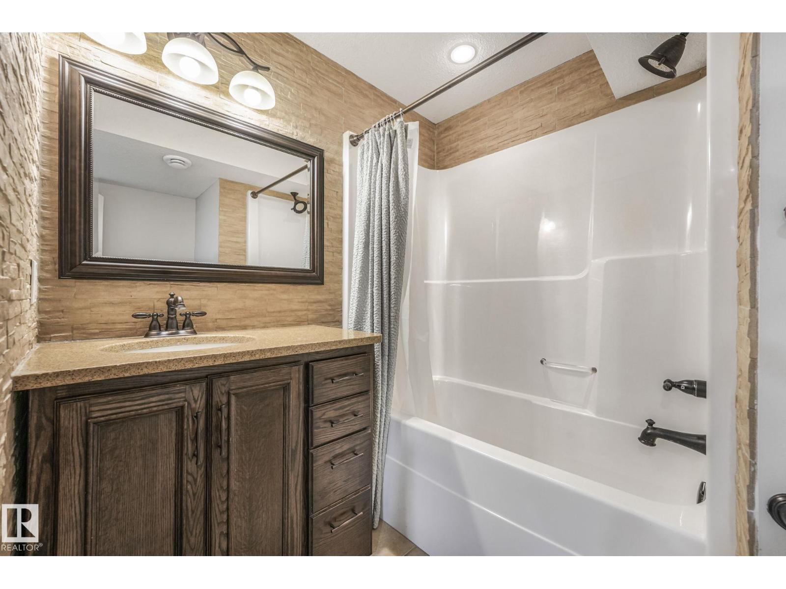 70 SUMMERCOURT RD, Sherwood Park