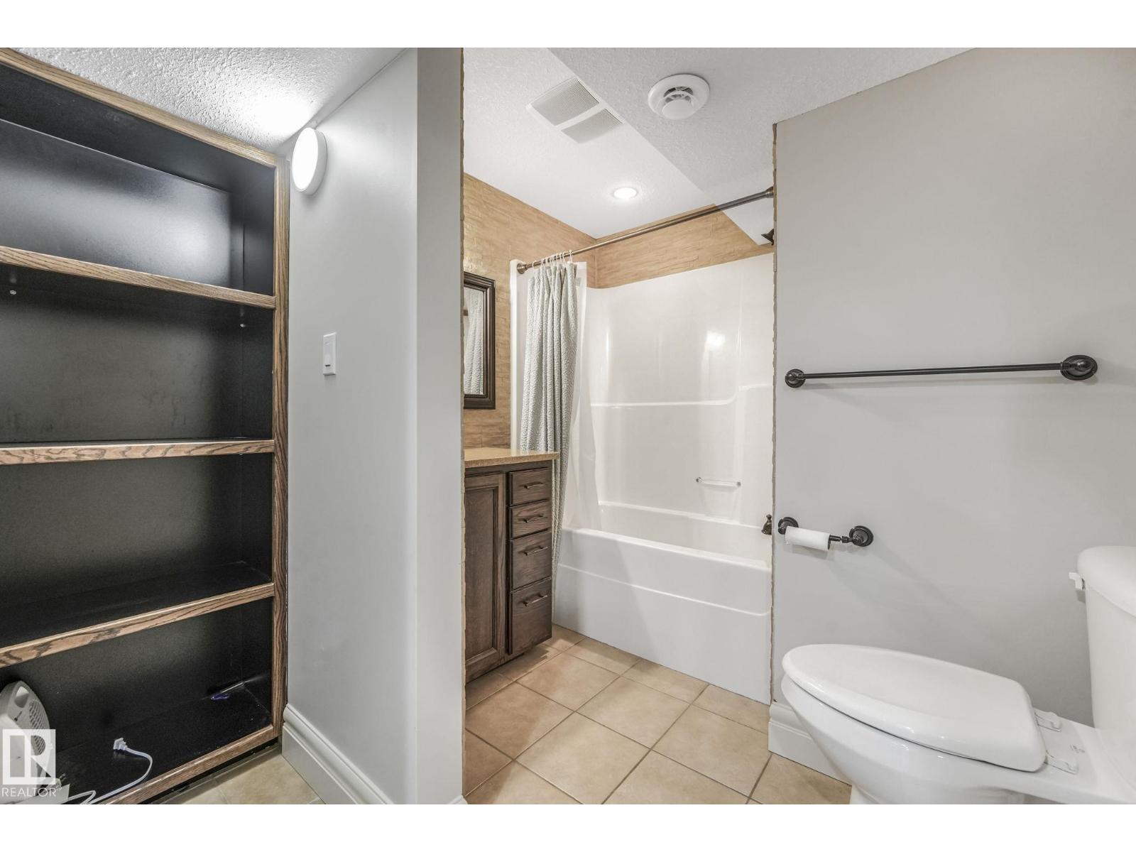 70 SUMMERCOURT RD, Sherwood Park