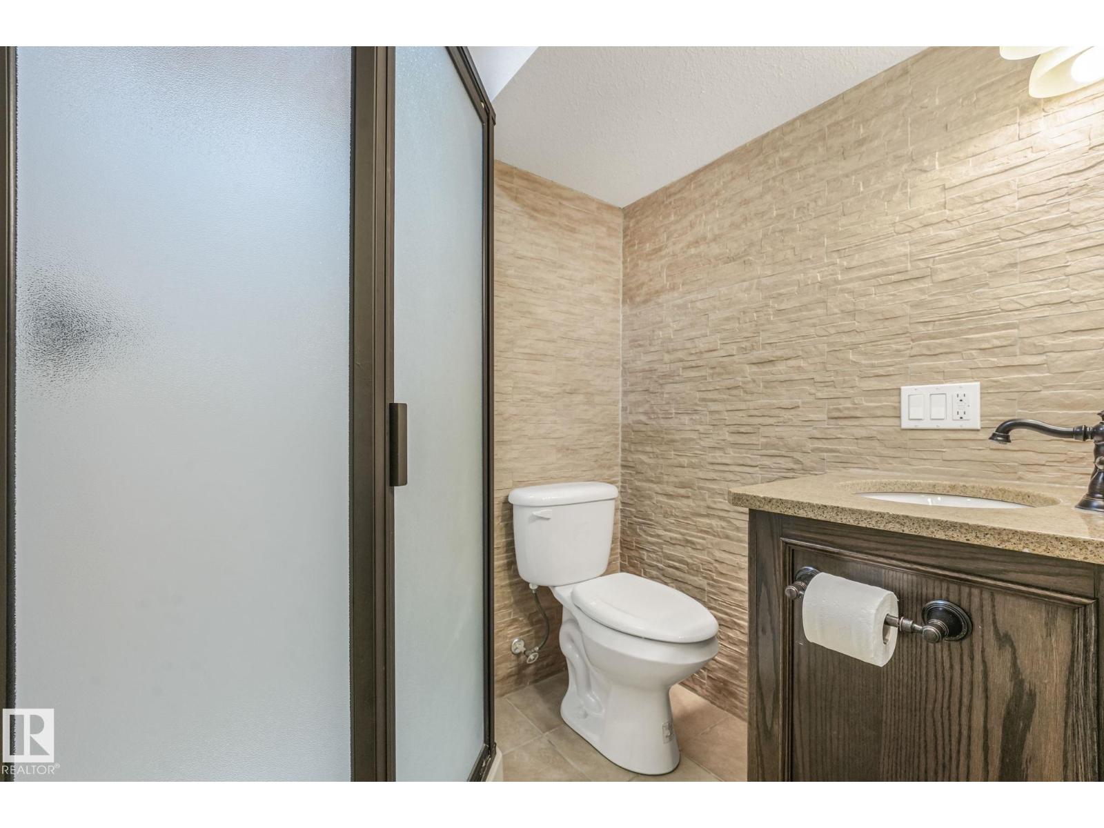 70 SUMMERCOURT RD, Sherwood Park