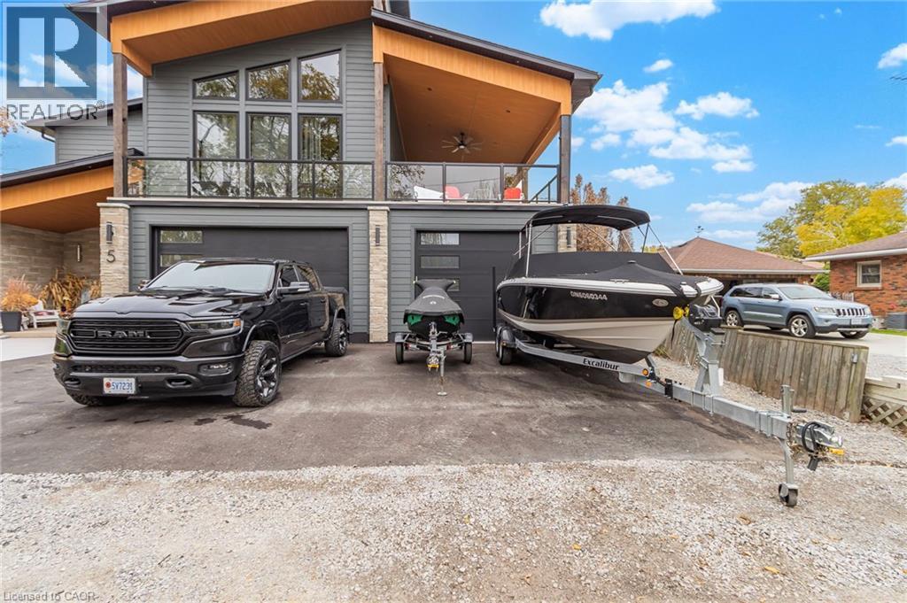 5 ARCHIBALD Drive - Photo 2 of 43, Port Rowan, Ontario