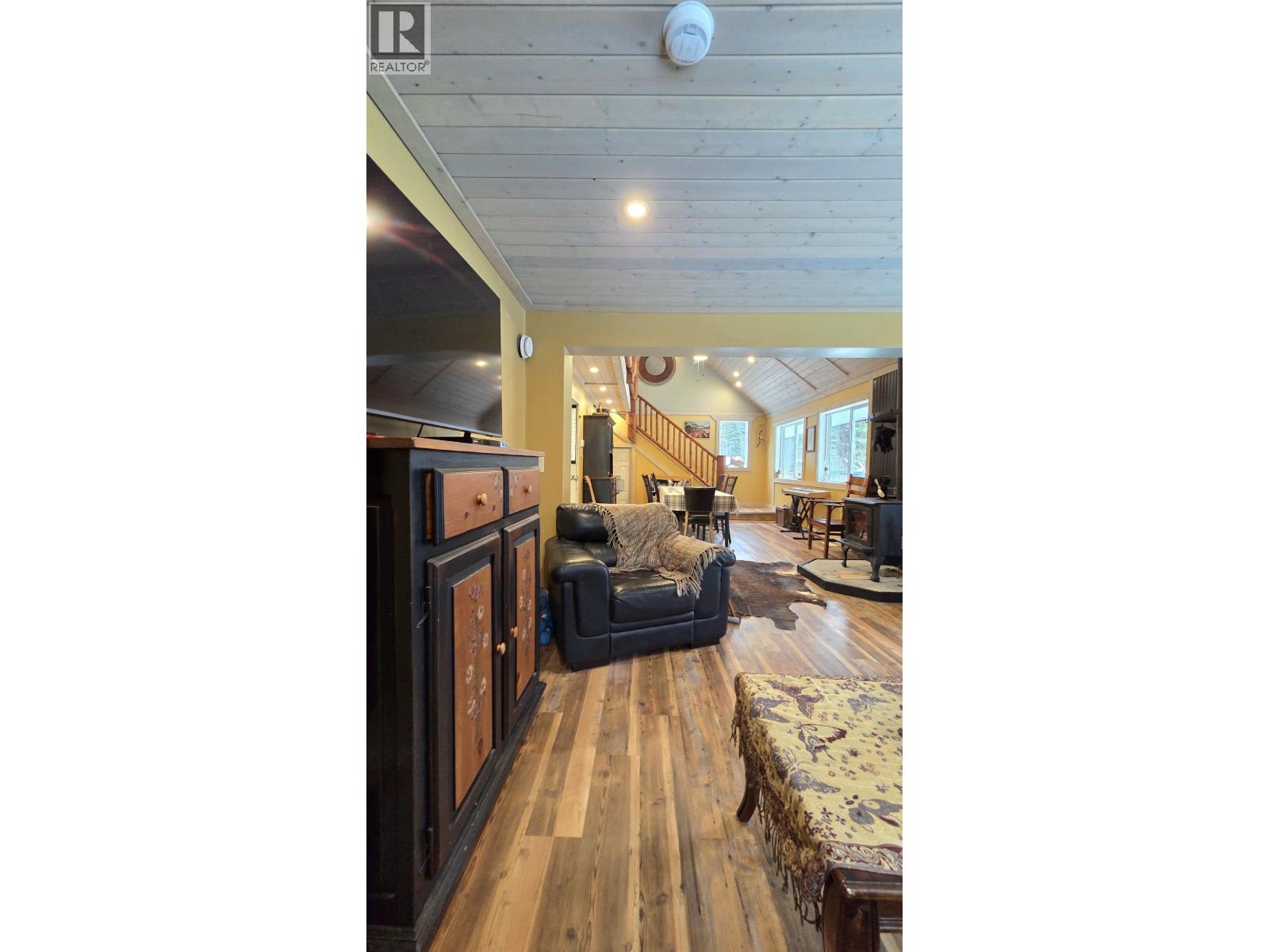 3214 BRADLEY CREEK ROAD, Forest Grove