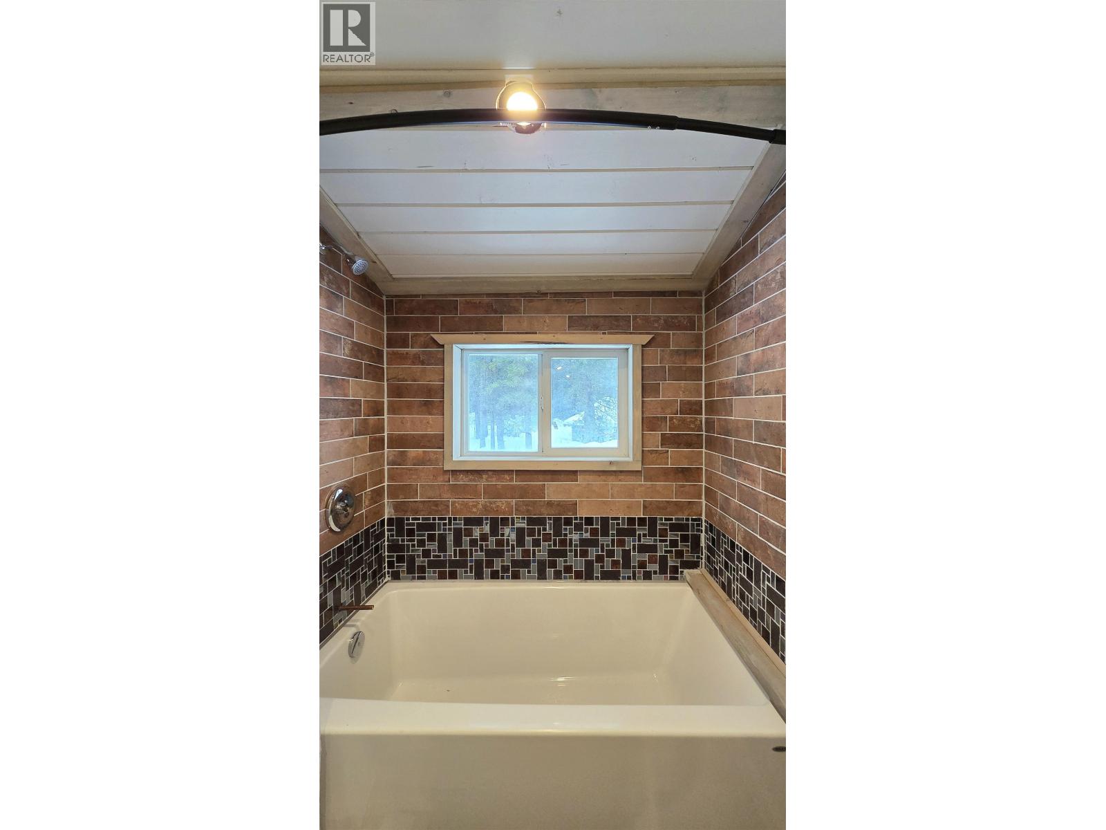 3214 BRADLEY CREEK ROAD, Forest Grove