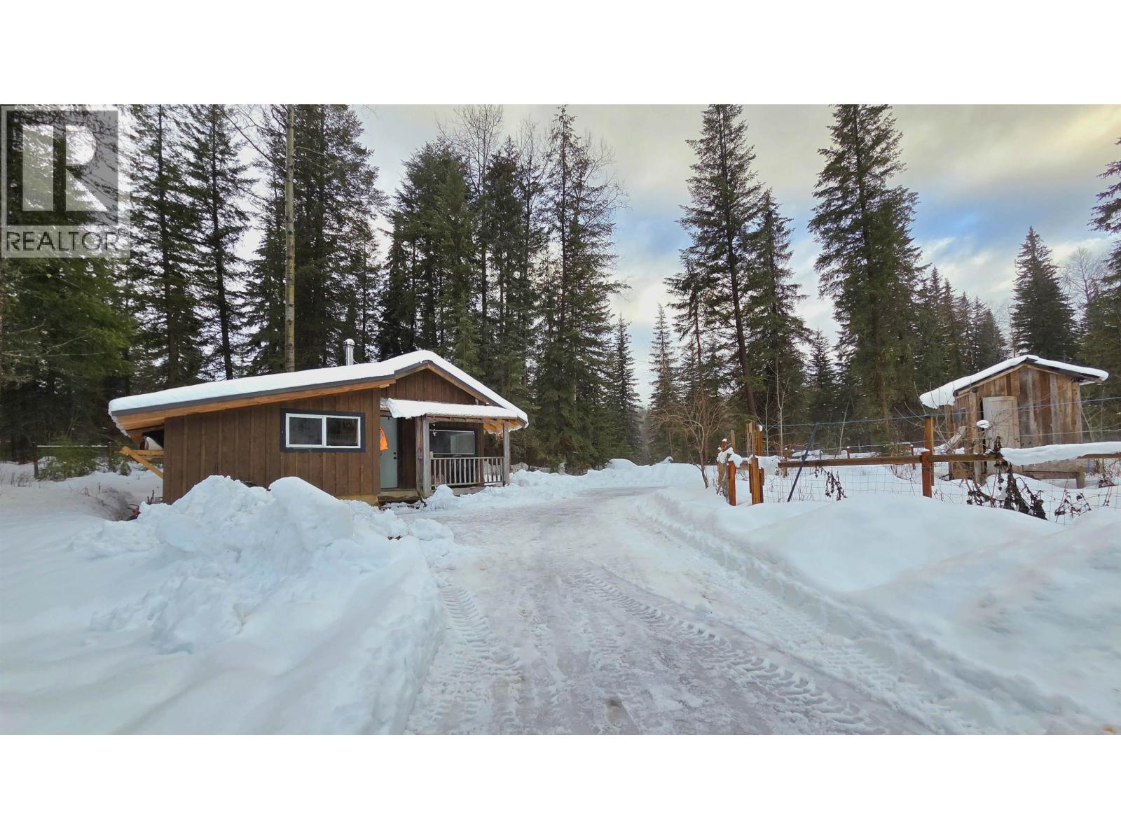 3214 BRADLEY CREEK ROAD, Forest Grove