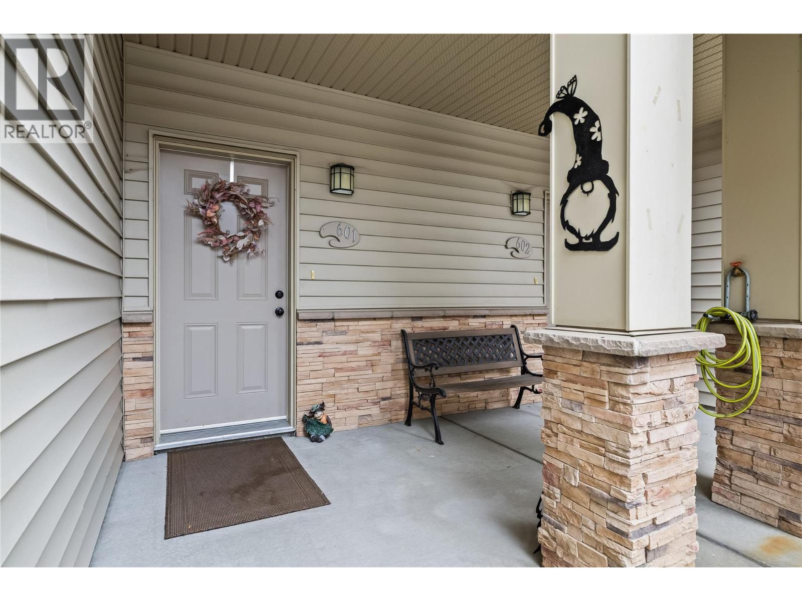 3350 Woodsdale Road Unit# 601, Lake Country